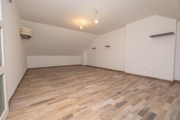 Maison 5 pièces - 102 m² Exclusivité efficity