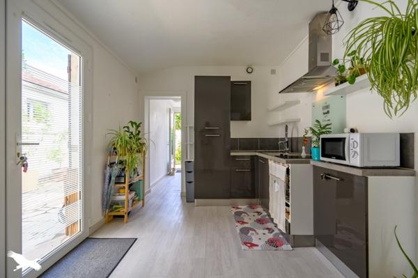 Appartement à vendre 185 000 € La Rochelle 2 p 32 m² DPE E