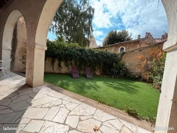 Chambre en colocation — maison de 135 m² avec jardin