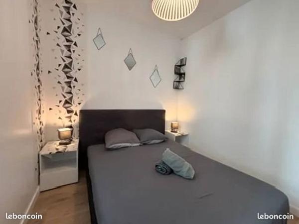 Chambre en colocation — maison de 135 m² avec jardin