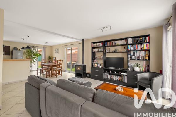 Maison à vendre 5 pièces 115 m² Soucieu-en-Jarrest