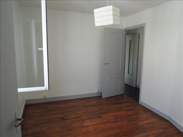 TYPE III - CENTRE VILLE DE POITIERS