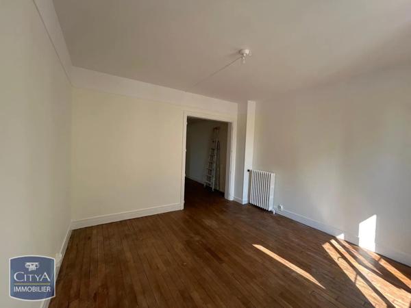 Appartement à louer 3 pièces 72.24m² Tours (37000)