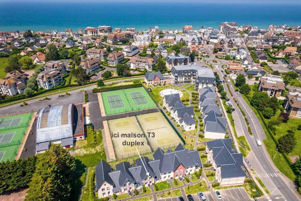 Blonville-sur-Mer (14910) Maison duplex meublée à 300 m de la plage, et 4 km de Deauville