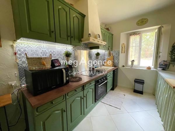 Maison à FLAYOSC, 83780 - 5 pièces 120m²