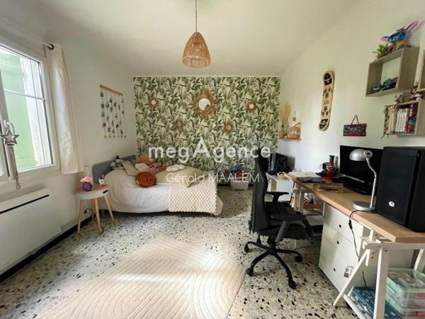 Maison à FLAYOSC, 83780 - 5 pièces 120m²