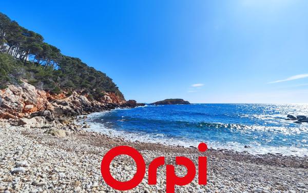 Appartement à vendre    1 pièce • 30,30 m2 Bandol