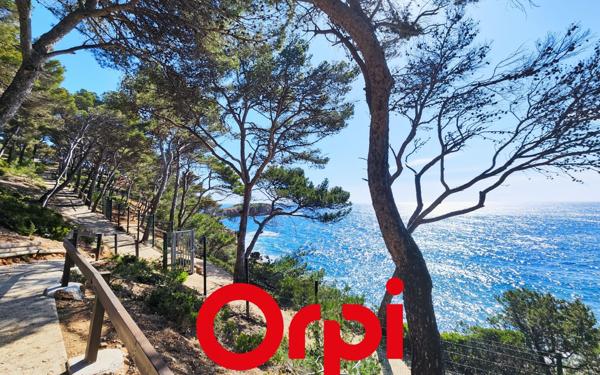 Appartement à vendre    1 pièce • 30,30 m2 Bandol