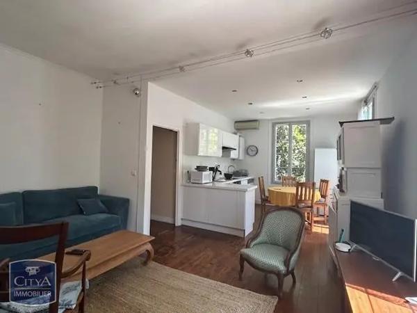 Appartement à louer 4 pièces 71.76m²