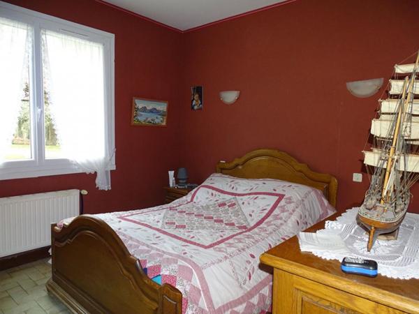 Maison Thenon 6 pièce(s) 140.31 m2