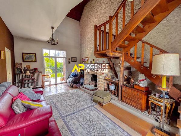 Sartrouville - La Plaine - Maison 6 pièces 151.37 m2 684 000 € **  - Référence  9581