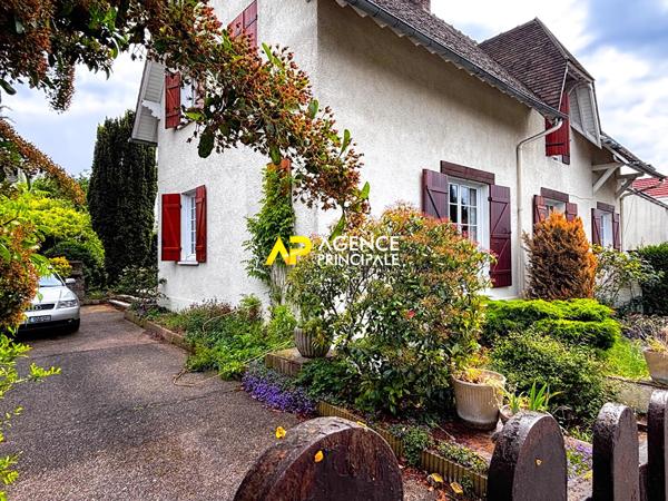Sartrouville - La Plaine - Maison 6 pièces 151.37 m2 684 000 € **  - Référence  9581