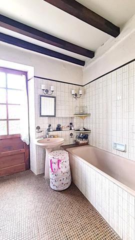 Maison en pierre à HAUTEFAGE LA TOUR (47)