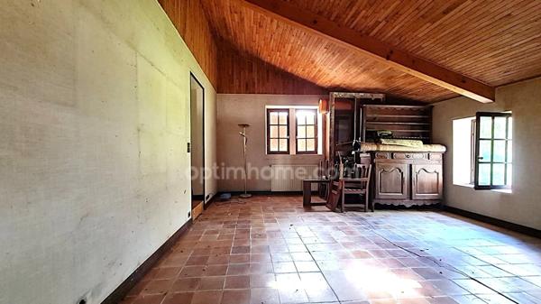 Maison en pierre à HAUTEFAGE LA TOUR (47)