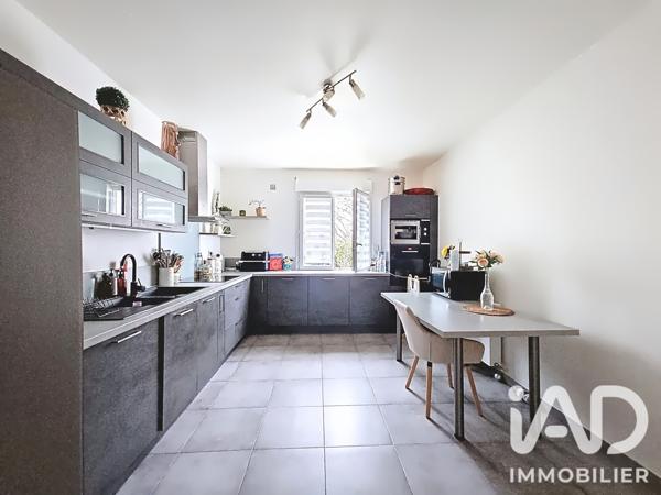 Maison à vendre 5 pièces 147 m² Vaires-sur-Marne