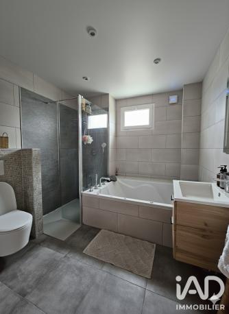 Maison à vendre 5 pièces 147 m² Vaires-sur-Marne
