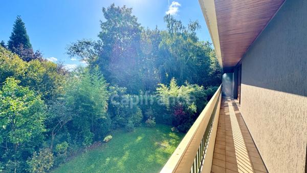 Appartement à vendre dans Résidence des Princes 4 pièces NOISY LE ROI (78)