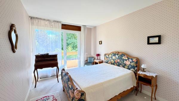 Appartement à vendre dans Résidence des Princes 4 pièces NOISY LE ROI (78)