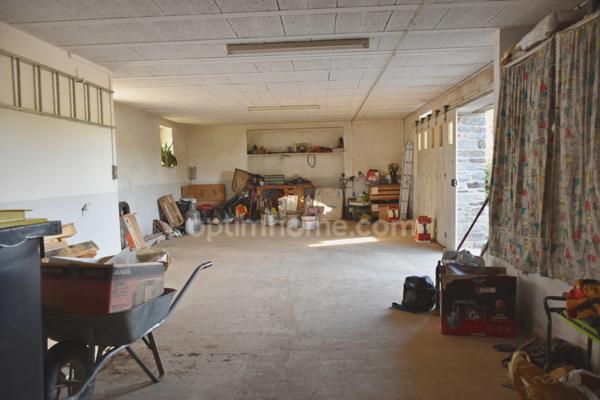 Maison à vendre 6 pièces plus dépendances à fort potentiel sur SAINT MARTIN SUR OUST (56)