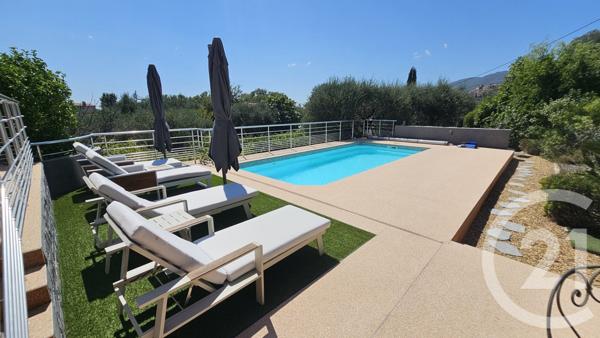 Maison à vendre  6 pièces - 210 m2 CHATEAUNEUF GRASSE - 06