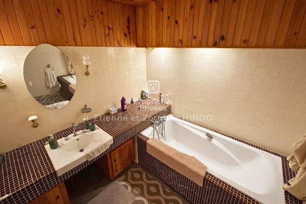 Maison  4 pièce(s) 110 m2