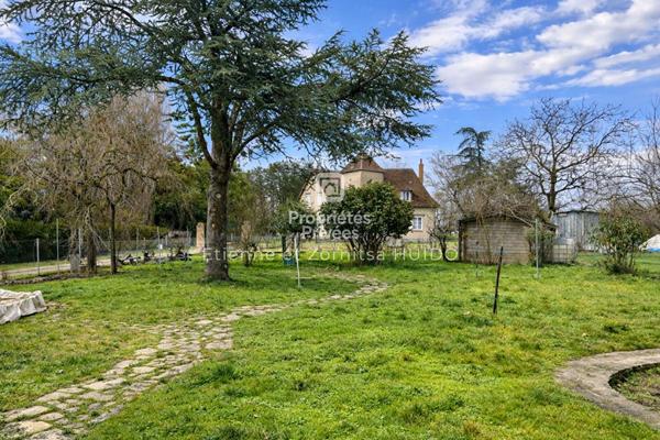 Maison  4 pièce(s) 110 m2