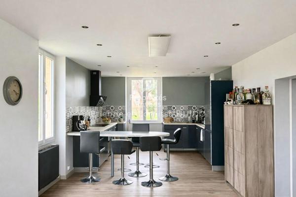 Maison  4 pièce(s) 110 m2