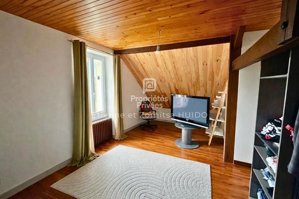 Maison  4 pièce(s) 110 m2