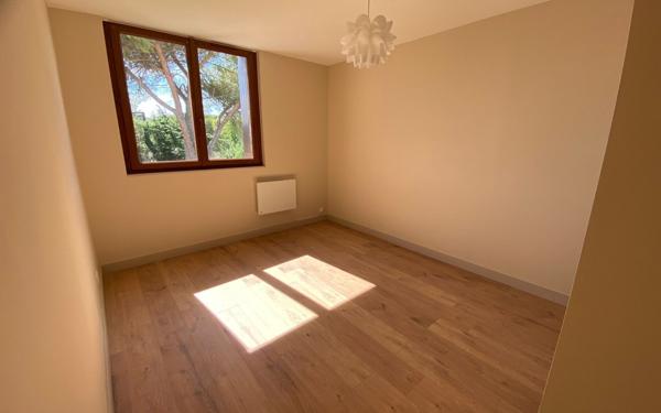 Appartement à louer    4 pièces •  Saint-Ambroix