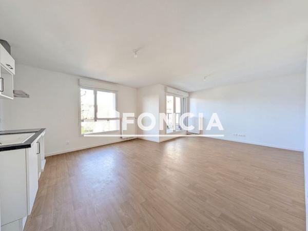 Location Appartement 3 pièces 68.16 m² - Deville-les-rouen 76250