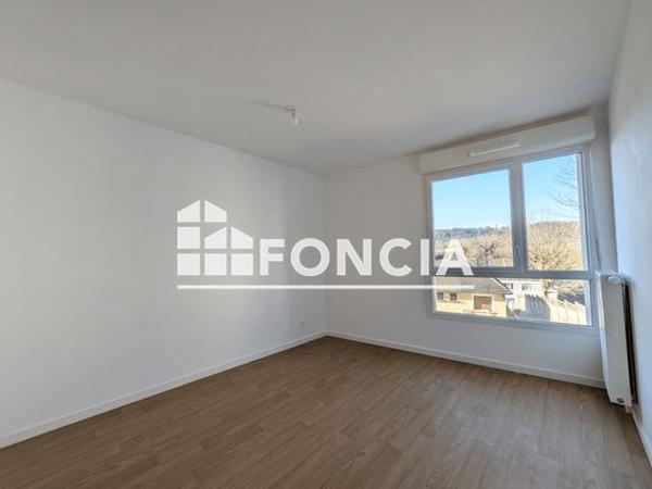 Location Appartement 3 pièces 68.16 m² - Deville-les-rouen 76250