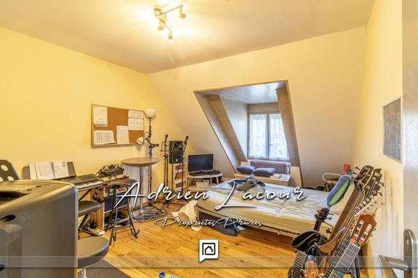 Maison Romorantin Lanthenay 8 pièce(s) 150 m2