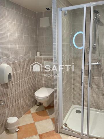 Adresse emblématique à réinventer – volumes, charme et liberté totale (807m2)