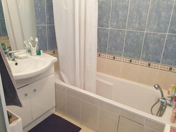 Appartement La Seyne Sur Mer 2 pièce(s) 44 m2  +  Garage Réf : 418539