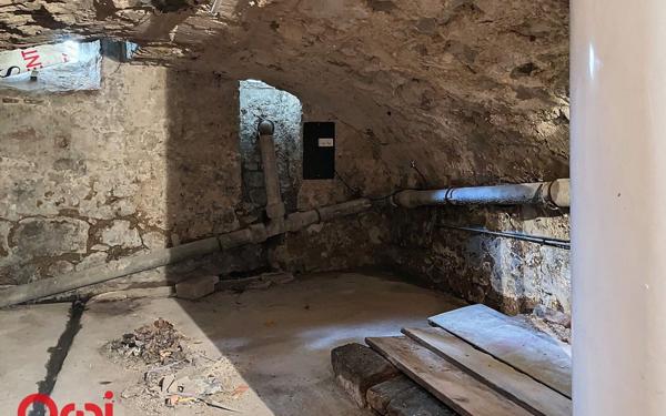 Maison à vendre    4 pièces •  Montmarault