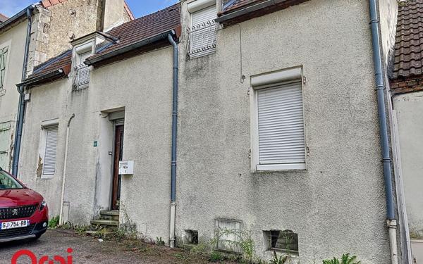 Maison à vendre    4 pièces •  Montmarault