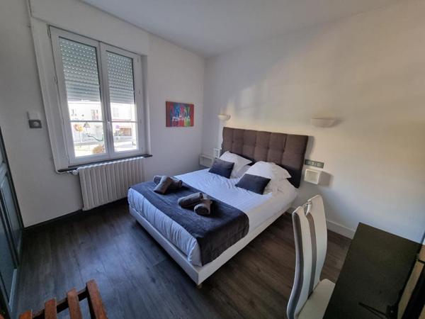 HOTEL, BAR, RESTAURANT  3 ETOILES - SECTEUR MONTARGIS et FORËT D'ORLEANS