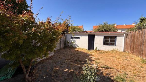 Maison 5 pièces avec Jardin et dépendance