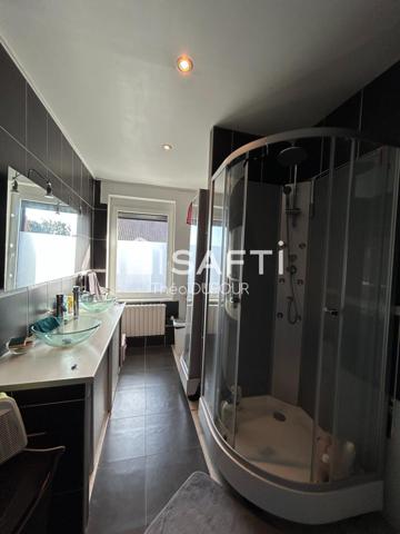 Maison à vendre de 6 pièces et 4 chambres