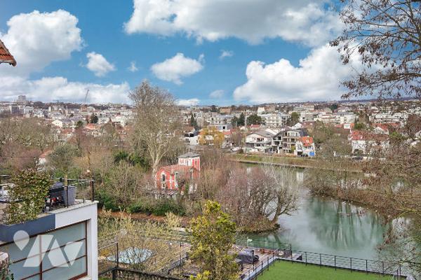 Terrain à bâtir 239,18 m²  Face Marne