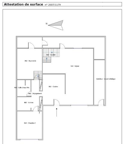 Le Redon - maison rénovée avec jardin, piscine et stationnement