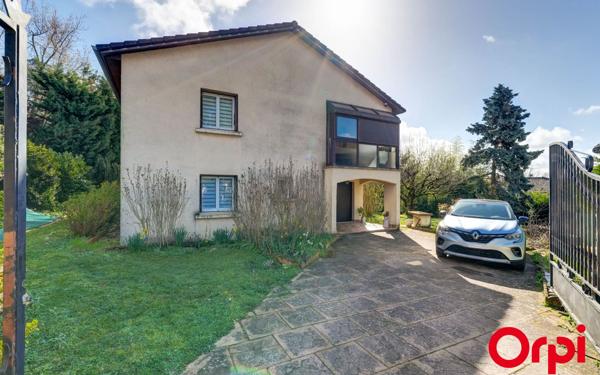 Maison à vendre    5 pièces • 137 m2 Rillieux-la-Pape