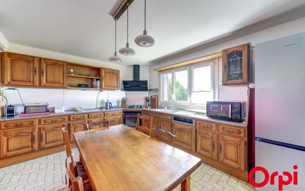 Maison à vendre    5 pièces • 137 m2 Rillieux-la-Pape