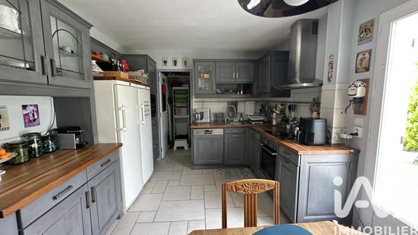 Maison à vendre 5 pièces 133 m² Bourron-Marlotte