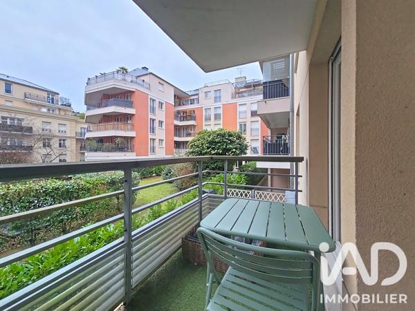 Location appartement 4 pièces 86,45 m² Suresnes