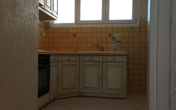 Appartement à louer    2 pièces •  Marignane