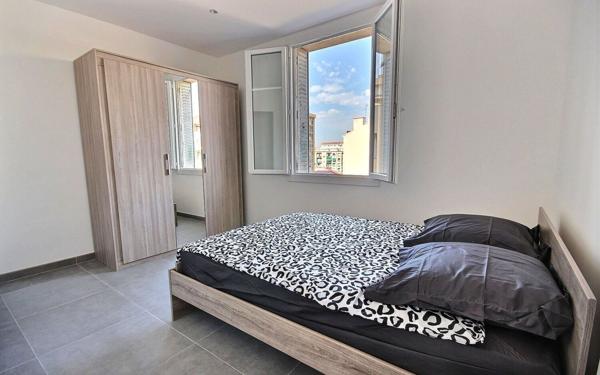 Appartement à louer    2 pièces •  Marseille 5