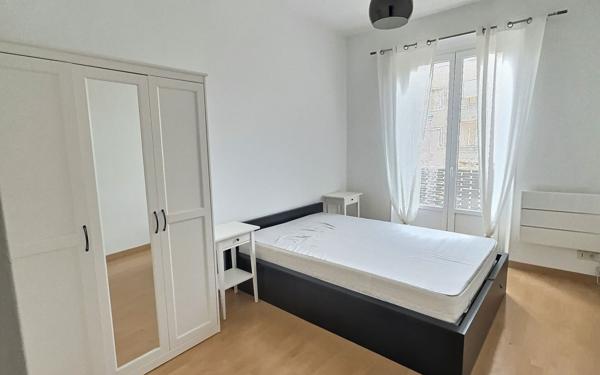 Appartement à louer    2 pièces • 46,19 m2 Marseille 2