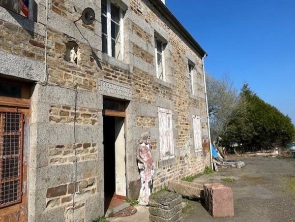 Bâtiment en granit à vendre 13 pièces SAINTE MARIE LAUMONT (14)
