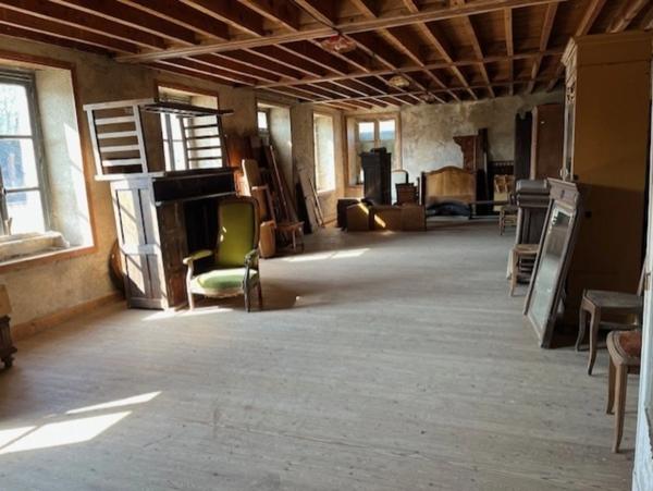 Bâtiment en granit à vendre 13 pièces SAINTE MARIE LAUMONT (14)